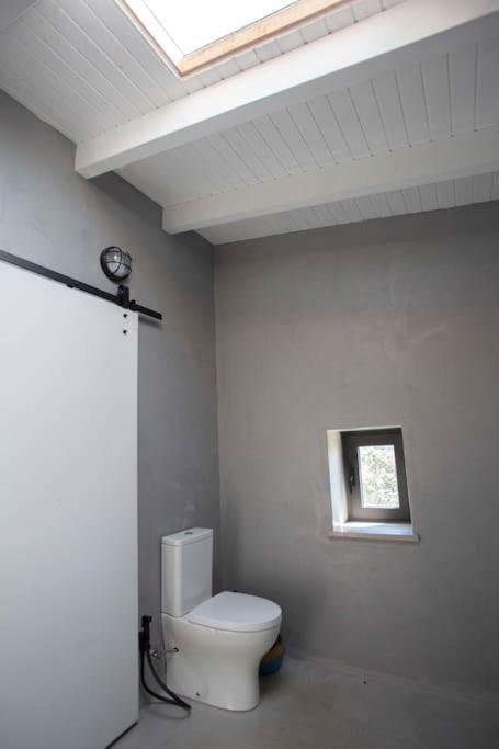 Casa Na Curva - Artists Corner Country House Lagos