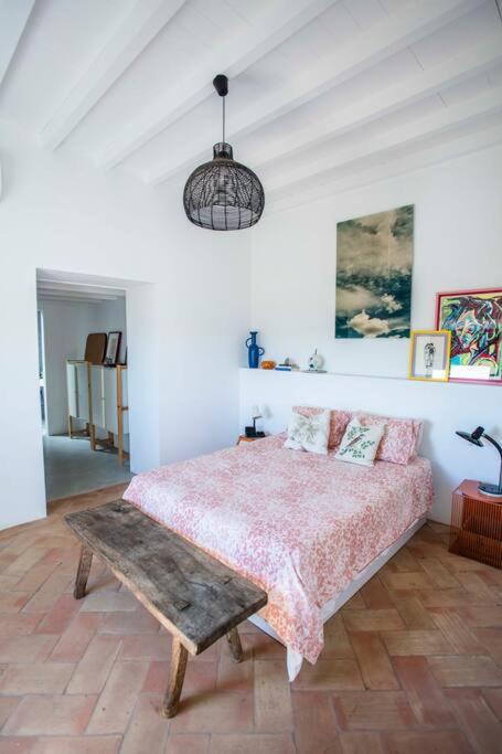 Casa Na Curva - Artists Corner Country House * Lagos