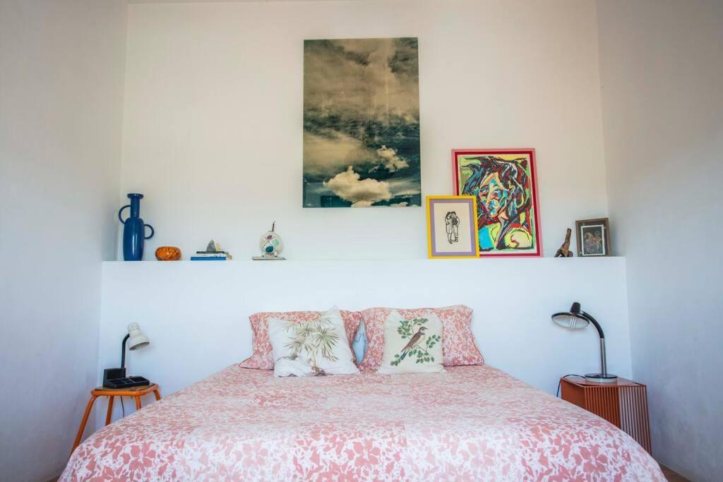 Casa Na Curva - Artists Corner Country House * Lagos