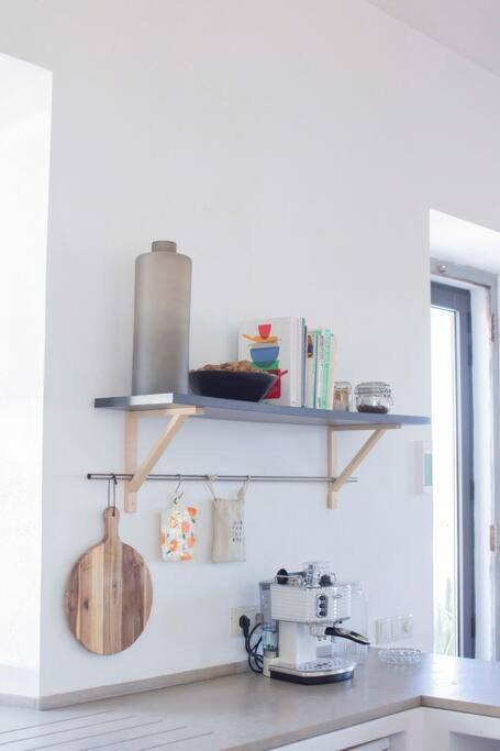 Villa Casa Na Curva - Artists Corner Country House Lagos